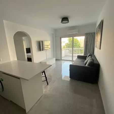 Greco 1 Bedroom לימסול